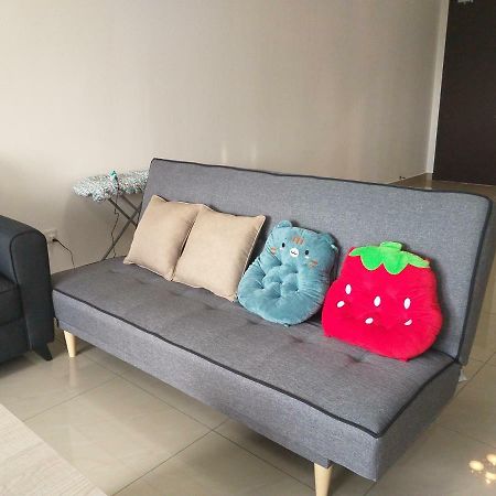 Kempas Indah @ The Secret Garden Homestay Johor Bahru Exteriör bild