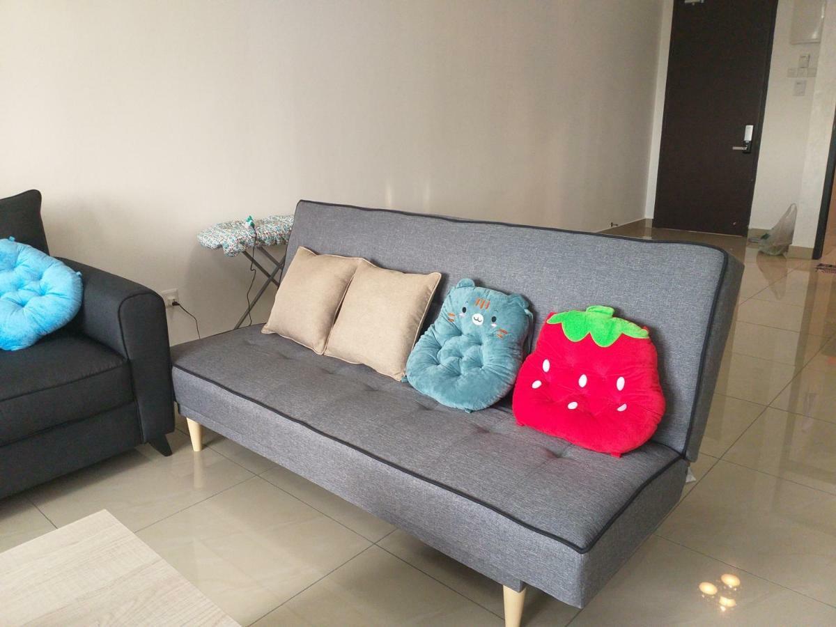 Kempas Indah @ The Secret Garden Homestay Johor Bahru Exteriör bild